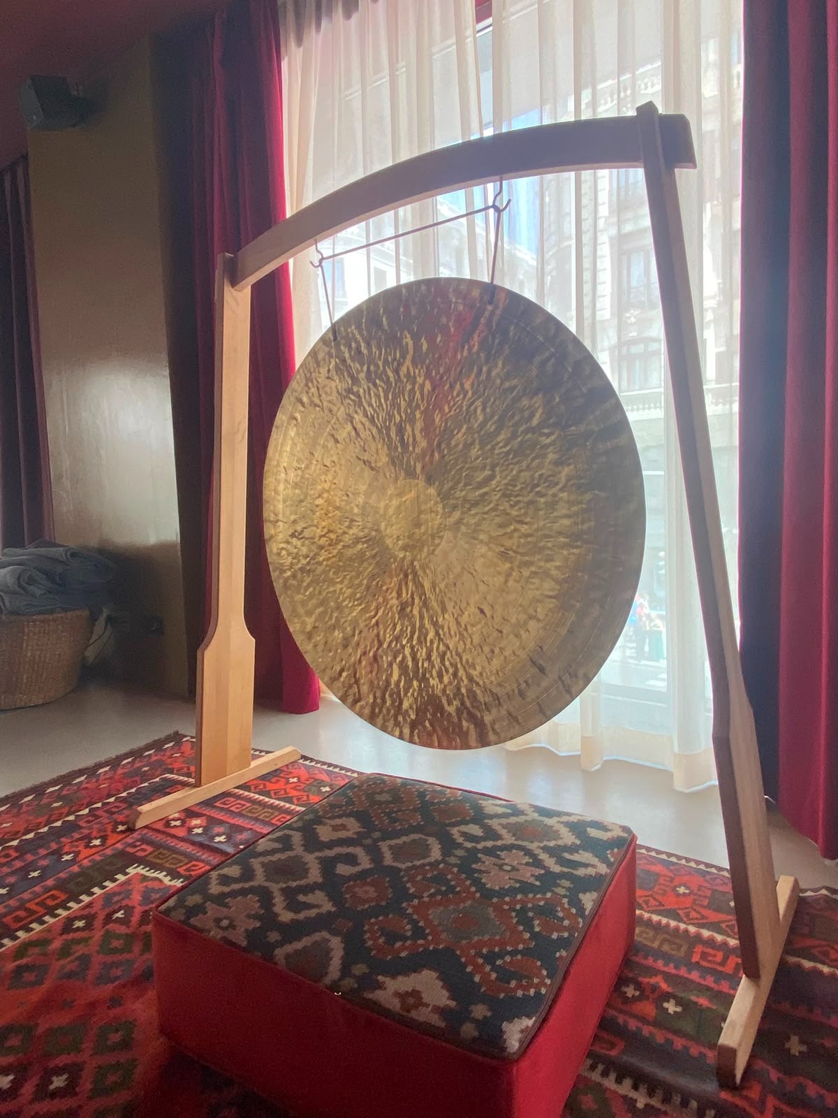 Baño de sonido con gong